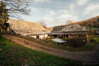 PREDAJ: Rodinný dom so záhradou, hospodárskymi stavbami a pô - 8