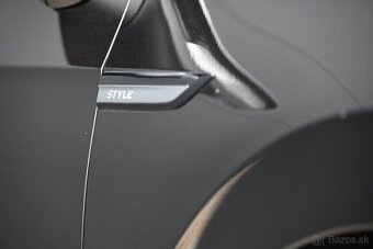 VOLKSWAGEN GOLF VIII 2.0 TDI, Style - 8