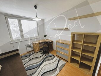 PRENÁJOM - VOĽNÝ ihneď: zariadený 3-izbový byt; Rača - 8