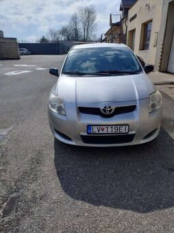 Toyota Auris 1.4D - 8