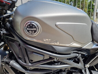 Benelli Leoncino 800 - 8