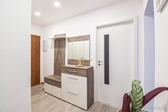 BEDES | Prenájom - moderný 3 izbový byt, Nábrežie sv. Cyrila - 8