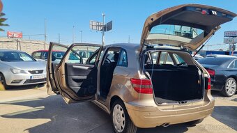 Mercedes-Benz B trieda 180 CDI, 80kw, AT/6 - 8