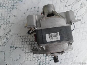 Motor na automatickú práčku - 8