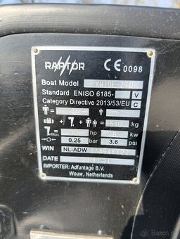 Čln Raptor 270 - 8
