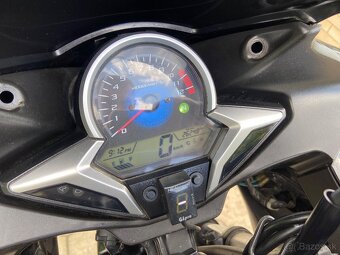 Honda CBR 250 2012 - 8