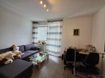 rodinný dom 135 m2+garáž 24 m2+pozemok 552 m2, Nová Dubnica - 8