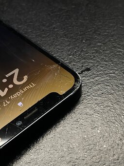iPhone 12 & iPhone Se 2 - 8