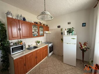 VÝBORNÁ LOKALITA Veľkometrážny 3 izbový byt s loggiou Galan - 8