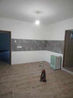 Moderný tehlový dom v Chynoranoch na predaj - - 8