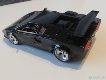 1:18 LAMBORGHINI COUNTACH Bburago - 8
