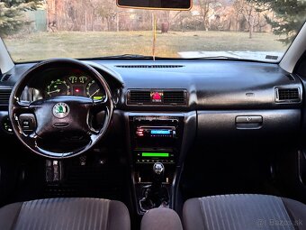 Škoda Octavia 1.6 Benzin - 8