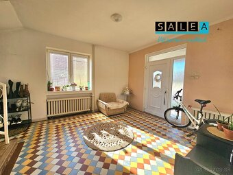 Klasický 4 izbový poschodový dom „kocka“ 220m2 – Tomášikovo - 8