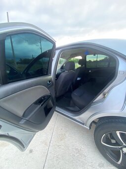 Ford mondeo MK 3 - 8