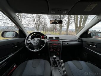 Mazda 3 - 8