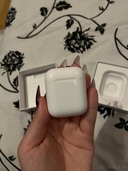 Appple Airpods 2nd Generation (2019) - 8
