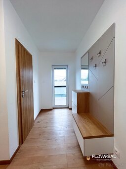 Na prenájom 2 izbový byt s terasou v meste Ilava - 8