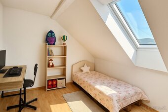 Pre život aj prenájom: zrekonštruovaný 3-izbový dom v R - 8