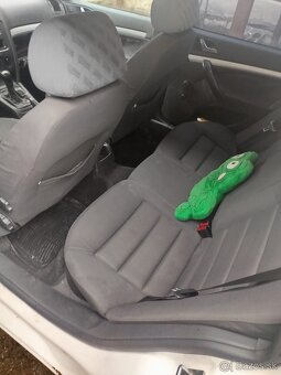 Predám Škoda Octavia 1.9 TDI - 8