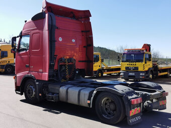 Prodám tahač návěsů VOLVO FH 13 440 42T EURO 5 - 8