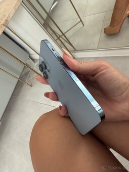 Apple iPhone 13 – Modrý (128 GB) - 8
