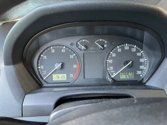 Škoda Fabia 1.2 HTP 40 kW - 8