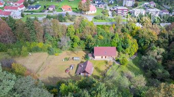 Rodinný dom na samote s pozemkom 4676 m2 11 km od Púchova - 8
