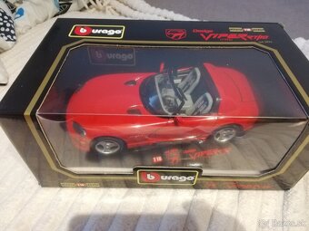 1:18 DODGE Viper RT10 1992 Bburago krabica+katalog - 8