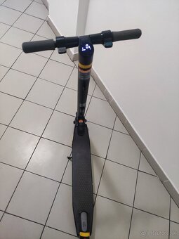 Kolobežka elektrická - 8