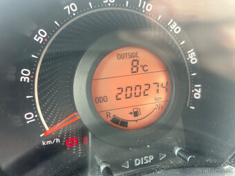 Toyota Aygo 998 benzin - 8