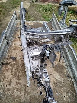 Predná pravá štvrťka Passat b8 zadná ľavá štvrťka - 8
