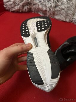 Nike ZoomX Vaporfly Next 3 čierne [size 40] - 8