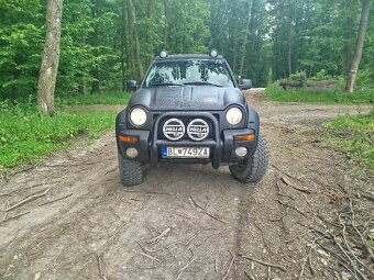 JEEP Cherokee - 8