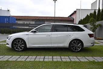 Škoda Superb Combi 2.0TDI Sportline 190K DSG A6 140KW - 8