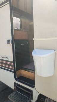 Autokaravan IVECO Burstner - 8