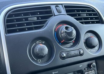Renault Kangoo 1.5DCi 81KW KLIMA 1.MAJ ČR DPH nafta manuál - 8