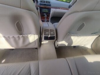 🏷️ Predám Mercedes-Benz E500 W211 | 5.0 V8 225 kW | AIRMATI - 8