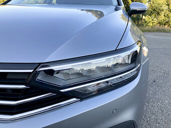 Volkswagen Passat Variant 2.0 TDI EVO Business DSG - 8