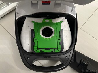 Vysávač Electrolux EASY GO - 8