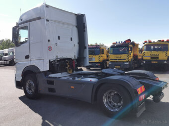 Prodám tahač MERCEDES-BENZ ACTROS 1848 E6 D jednokruh. hydr. - 8