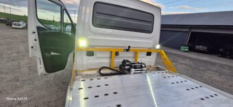 Odtahový špeciál Iveco Daily - 8