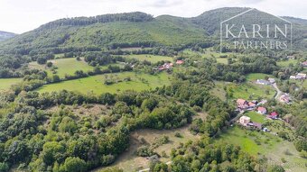 Stavebný pozemok určený na výstavbu rodinných domov 9629 m2 - 8