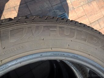 ZIMNÉ 215/55 R17 DUNLOP CONTINENTAL a PIRELLI - OD 15,-€/kus - 8
