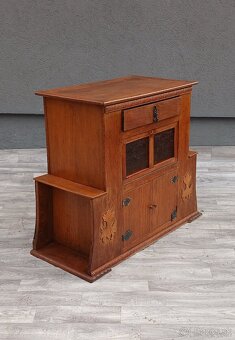 Skrinka dubová starožitná. - 8