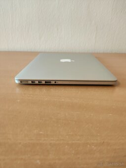 MacBook Pro 2015 13" | i5 • 8GB • 256GB SSD - 8