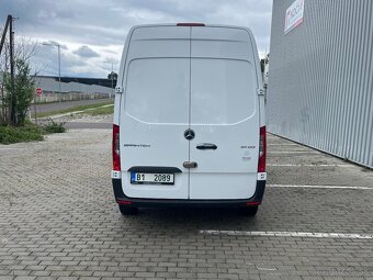 Mercedes-Benz Sprinter 311CDI 2,2D L2H2 2021 57.000km DPH - 8