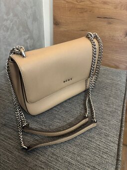 Dkny krémová crossbody - 8