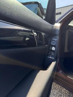 Mercedes Benz w204 c220cdi - 8
