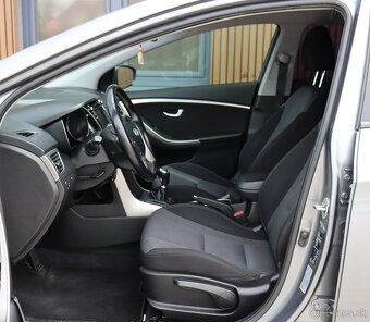 Hyundai i30 CW 1.6i CRDi 16V DOHC Comfort - 8