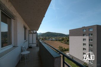 Prenájom 2-izb. bytu v novostavbe s park. miestom, Armádna - 8